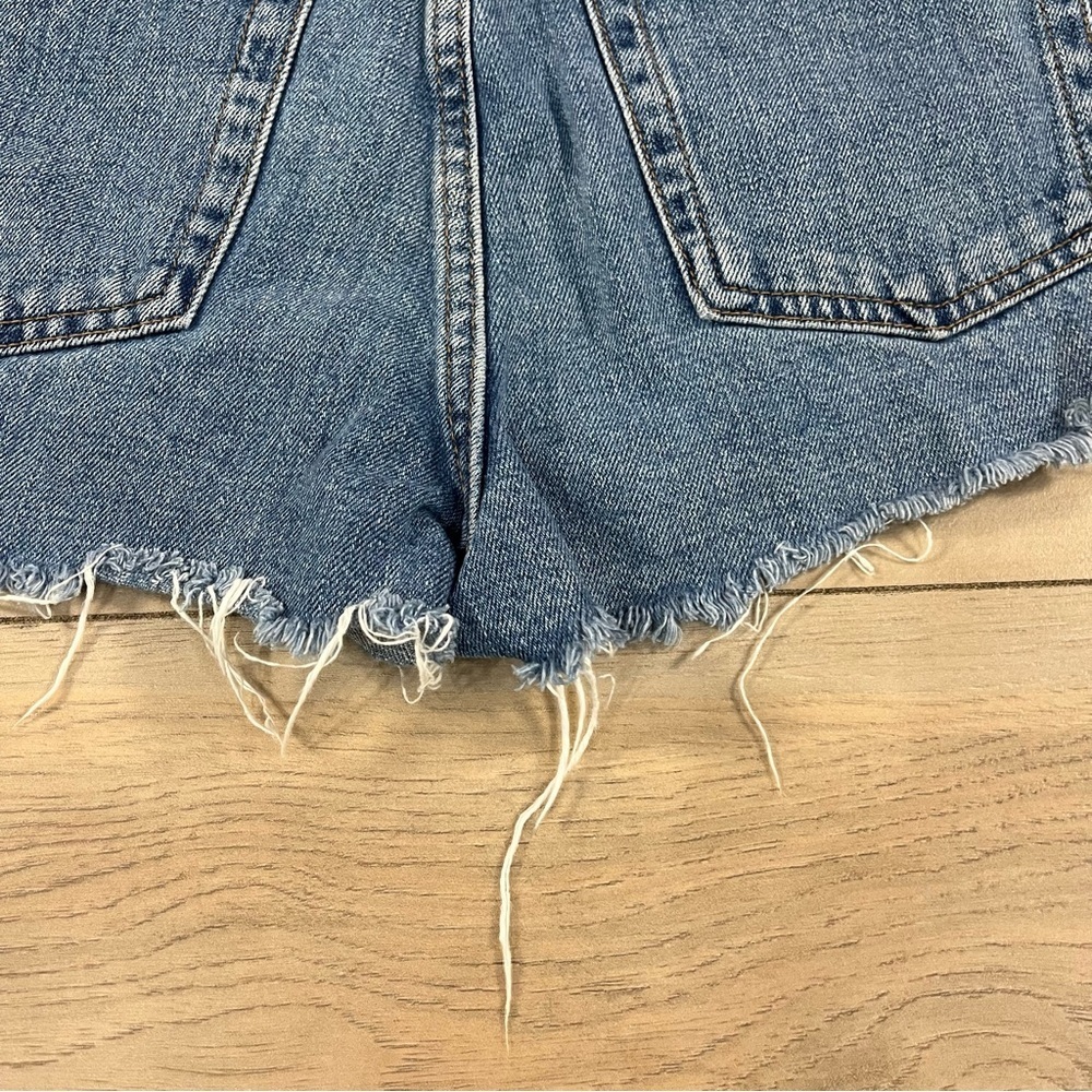 Topshop Moto Mom Shorts Denim Women's Jean Shorts Cutoff Frayed hem - Picture 12 of 13